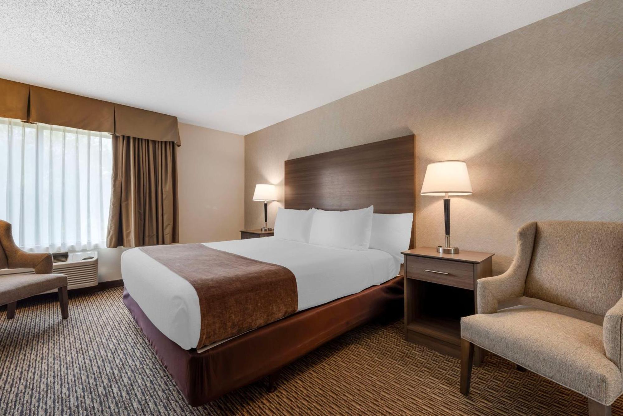 Best Western Spooner Riverplace Exterior photo